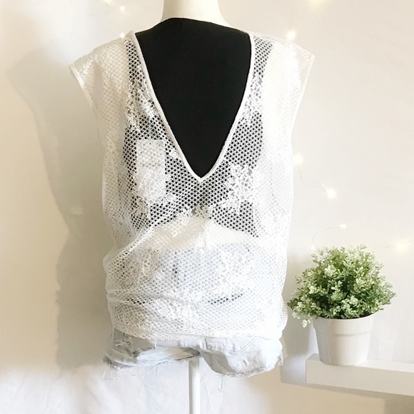Zara White Crocheted Top (M) - Picture 3 of 7